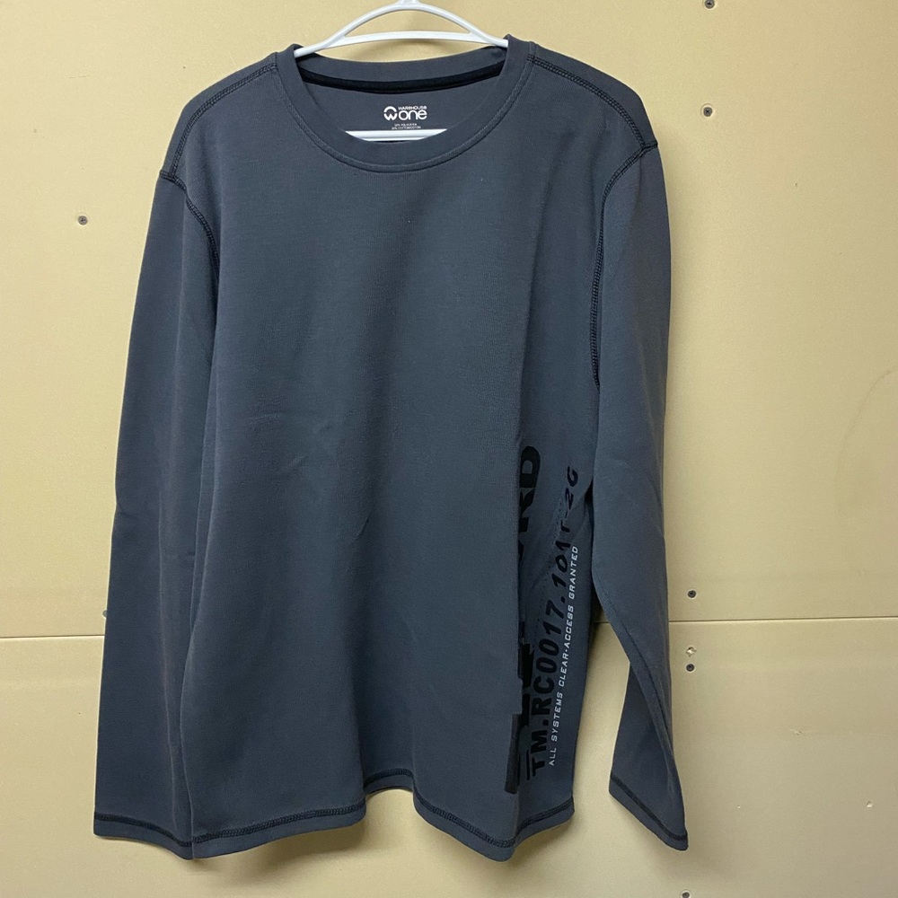 2/$20❤️- SHIRT | Men’s Warehouse one graphic long sleeve shirt size XL
